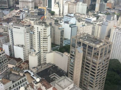 05-04-2014  Room with a view, Idi Henderikse attends the Zero opening with Cyslin and son Jozias in  the Pinocotea in Sao Paulo Brazil