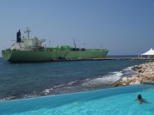 16-11-2009  Renaissance beach, Curacao