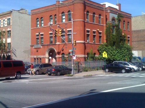 16-07-2009  Police Station Brooklyn
